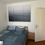 2 Bedroom Flat Near Nations And In The Center